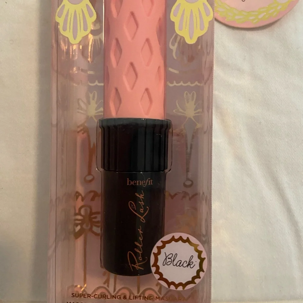 Benefit Cosmetics Mascaras Trio black + neutral eyeshadow duo. Brand New in box